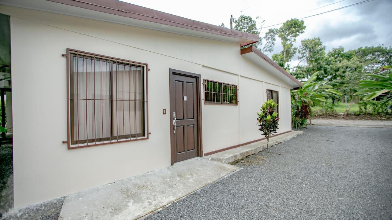 Orquideas Boutique Hotel La Fortuna Exterior photo